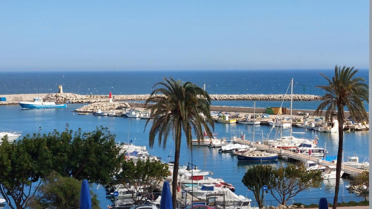 Estepona Marina With Sea Views, Pool And Parking Екстериор снимка